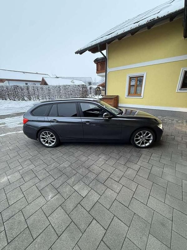 Gebraucht BMW 318 143 PS (105 kW) 2013 Kombi