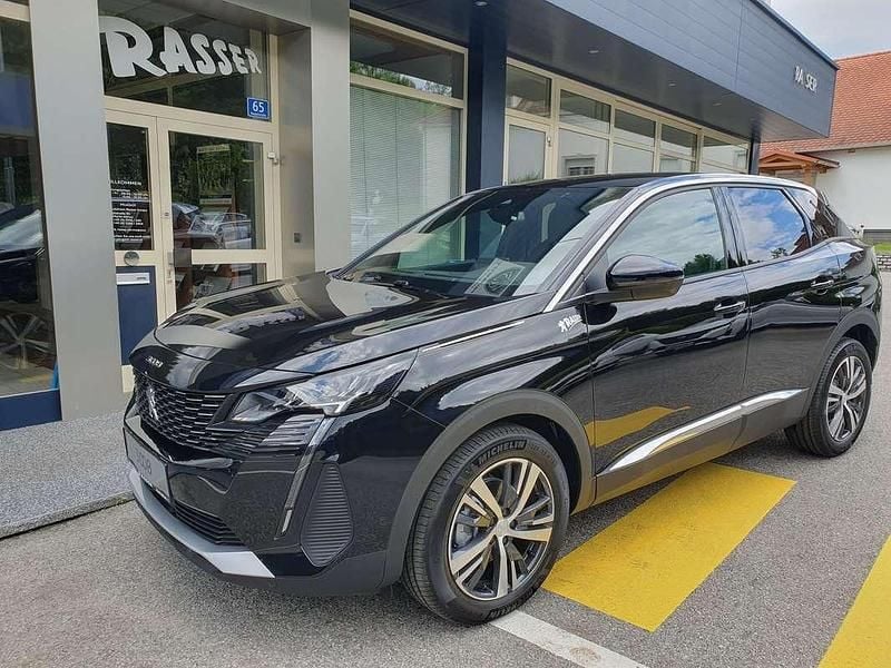 Gebraucht Peugeot 3008 Allure 131 PS (96 kW) 2023 Schwarz SUV