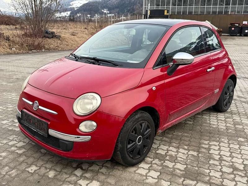 Gebraucht Fiat 500 Lounge 69 PS (50 kW) 2010 Rot Kleinwagen