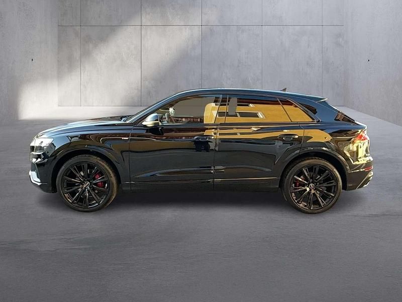 Gebraucht Audi Q8 Ambiente 286 PS (210 kW) 2023 Schwarz SUV
