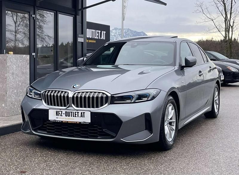 Grau Gebraucht 2022 BMW 320 M Sport Limousine | € 43.900 (Etwas zu teuer) - Bild 1/4