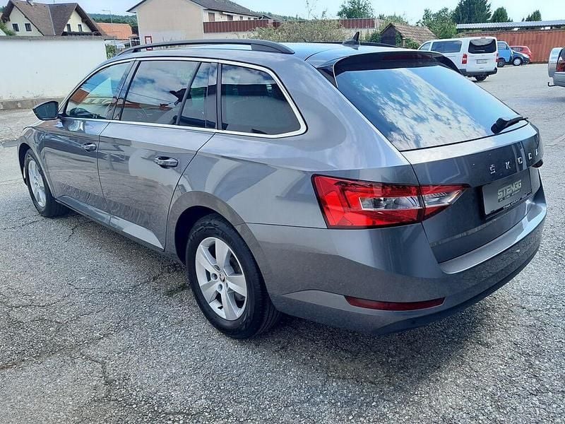 Gebraucht Skoda Superb Ambition 150 PS (110 kW) 2022 Kombi