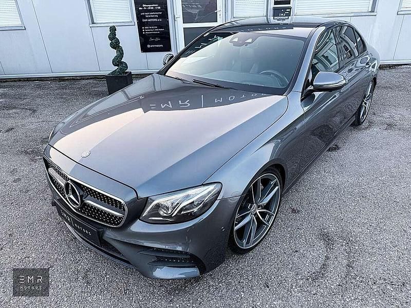 Gebraucht Mercedes E220 AMG line 194 PS (142 kW) 2016 Grau Limousine