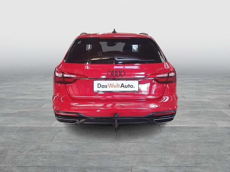 Gebraucht Audi A4 Advanced 190 PS (139 kW) 2020 Mittelrot  metallic Kombi