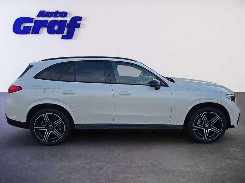 Gebraucht Mercedes GLC300e AMG line 204 PS (150 kW) 2023 Weiß SUV