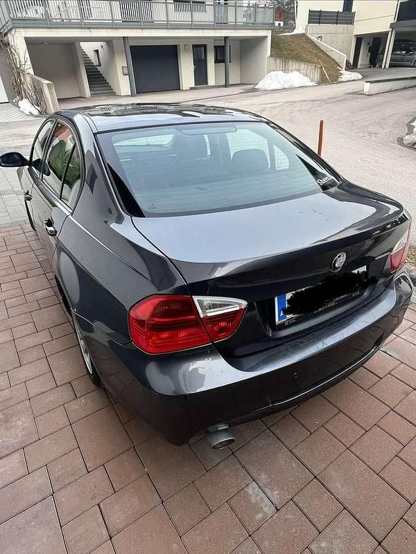 Gebraucht BMW 318 121 PS (88 kW) 2006 Limousine