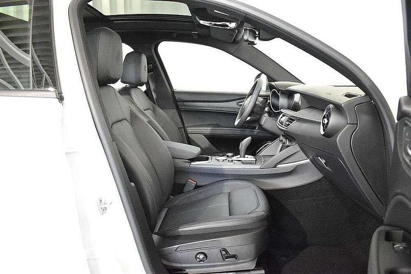 Gebraucht Alfa Romeo Stelvio Ti 280 PS (205 kW) 2022 Weiß SUV