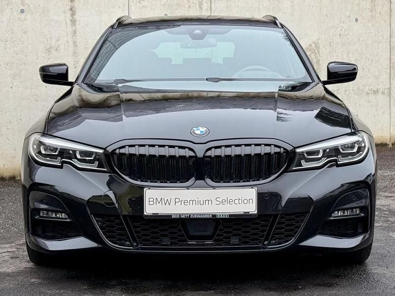 Gebraucht BMW 320 Shadowline 190 PS (139 kW) 2021 Saphirschwarz Kombi