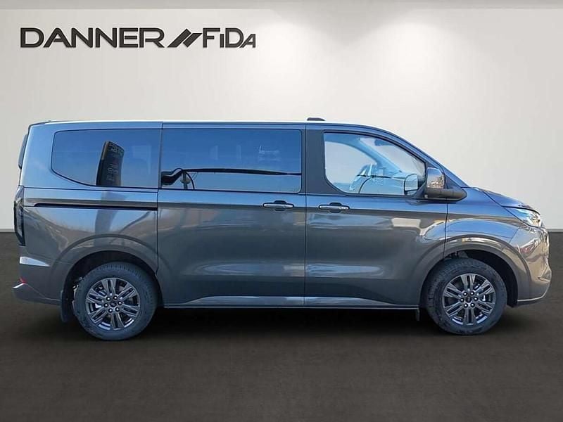 Neu Ford Tourneo Custom Titanium 118 PS (86 kW) 2026 Van