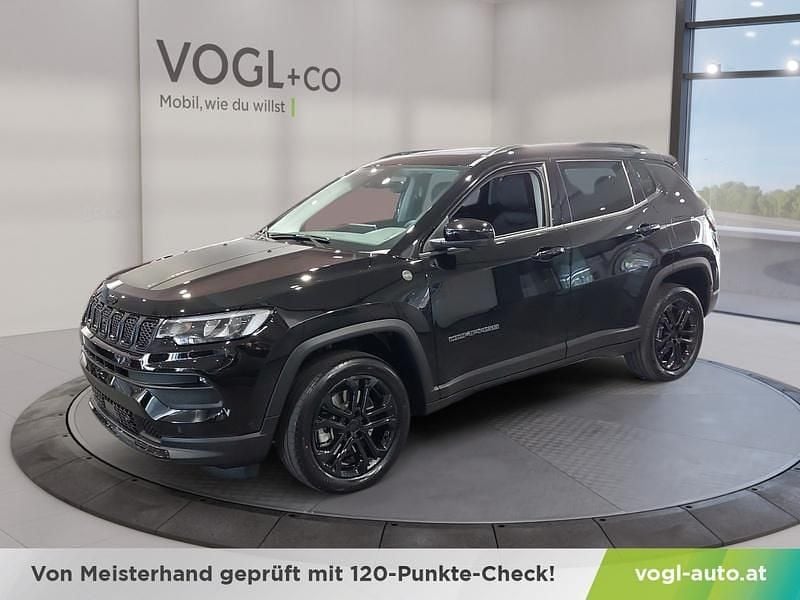 Schwarz Gebraucht 2025 Jeep Compass SUV | € 43.990 - Bild 1/4