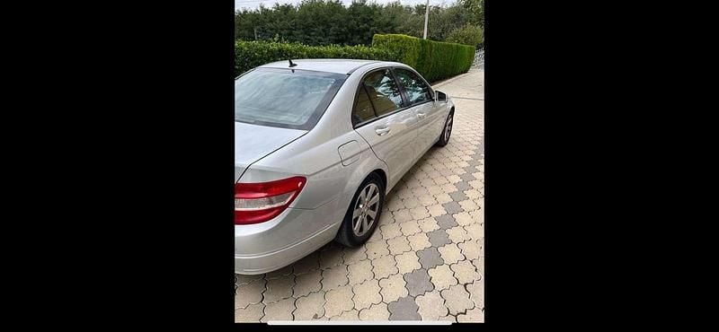 Gebraucht Mercedes C180 Classic 156 PS (114 kW) 2010 Limousine