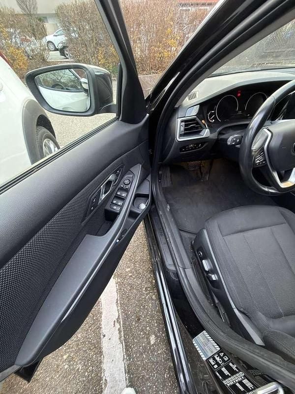 Gebraucht BMW 320 190 PS (139 kW) 2019 Limousine
