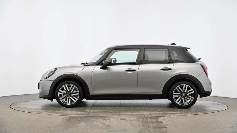Gebraucht Mini Cooper 114 kW (156 PS) 2025 Silber Kleinwagen