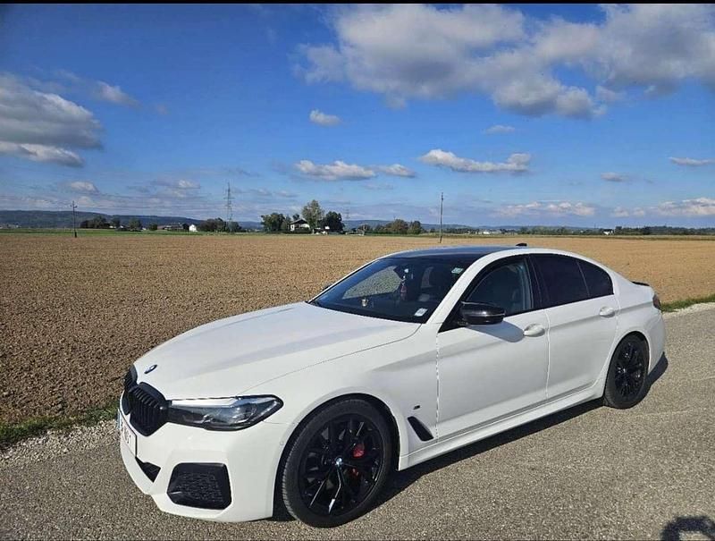 Gebraucht BMW 520 M Sport 190 PS (139 kW) 2021 Weiß Limousine