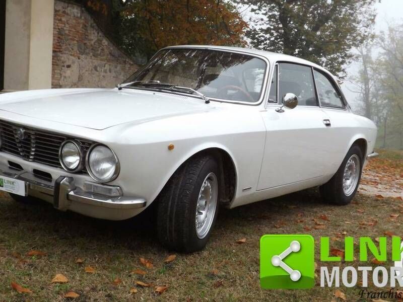 Gebraucht Alfa Romeo 2000 Veloce 131 PS (96 kW) 1972 Silber Coupé