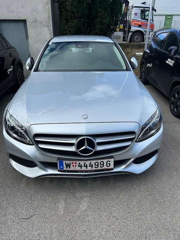 Gebraucht Mercedes C180 Avantgarde 156 PS (114 kW) 2016 Limousine