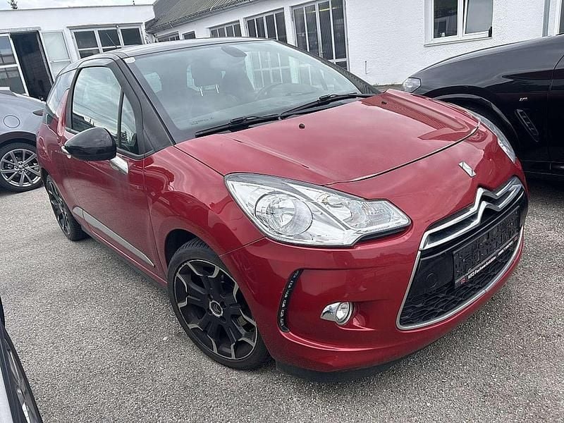 Rot Gebraucht 2014 Citroën DS3 Sport Chic Limousine | € 7.490 - Bild 1/4