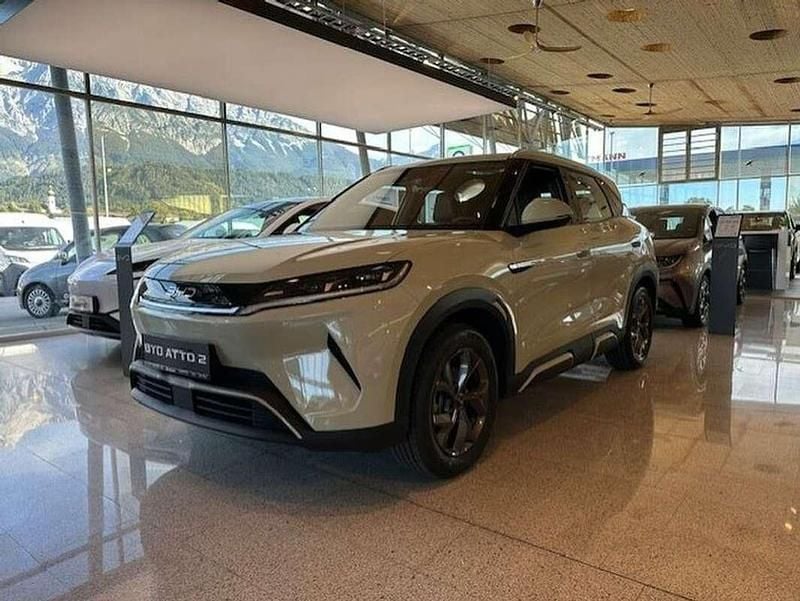 Neu BYD Atto 2 Active 130 kW (177 PS) 2025 Grün SUV