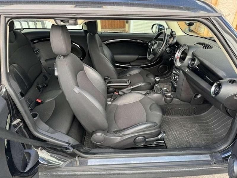 Gebraucht Mini Cooper D Clubman 111 PS (81 kW) 2013 Schwarz Kombi