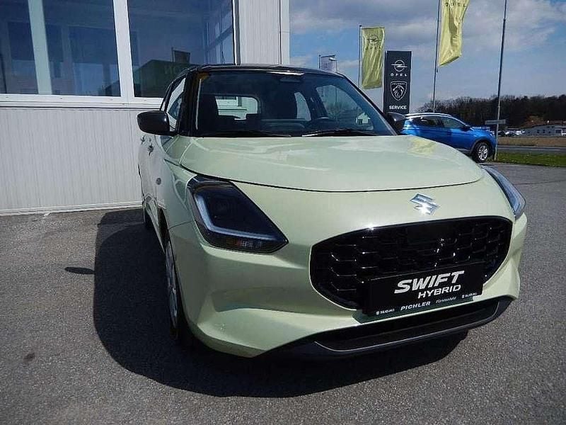 Neu Suzuki Swift 83 PS (61 kW) 2025 Gelb Limousine