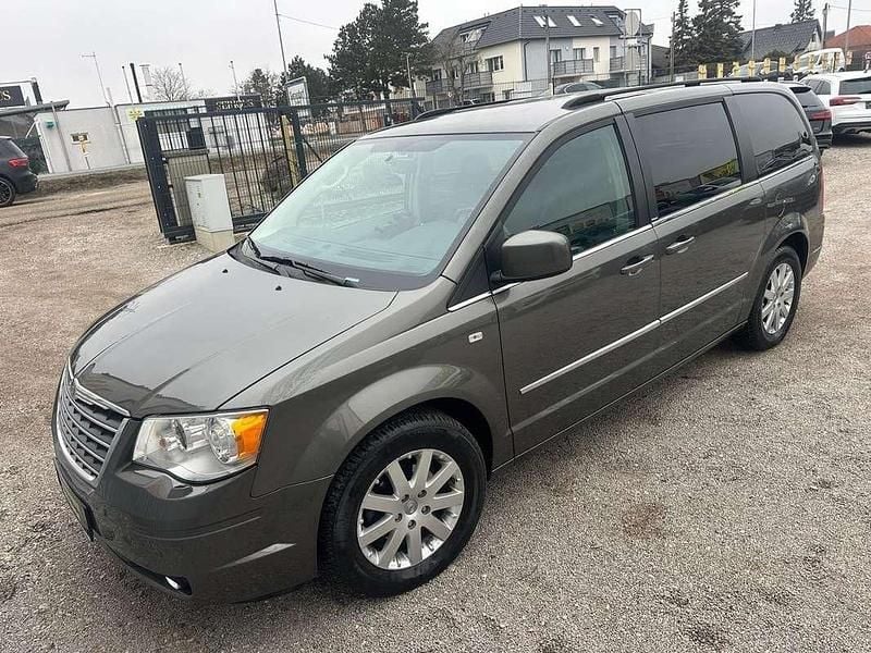 Gebraucht Chrysler Grand Voyager Touring 163 PS (119 kW) 2010 Grau Van / Kleinbus