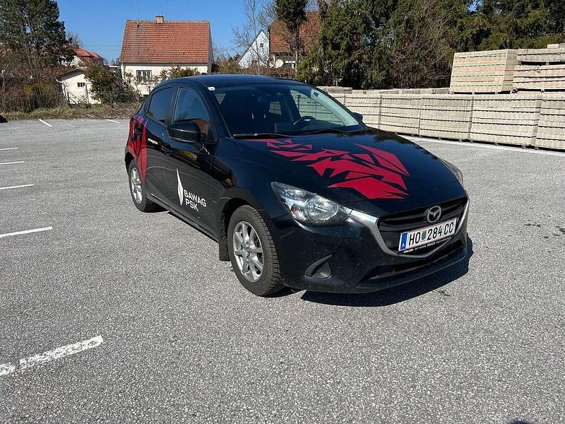Schwarz Gebraucht 2018 Mazda 2 Takumi-Line Limousine | € 10.300 (Fairer Preis) - Bild 1/3