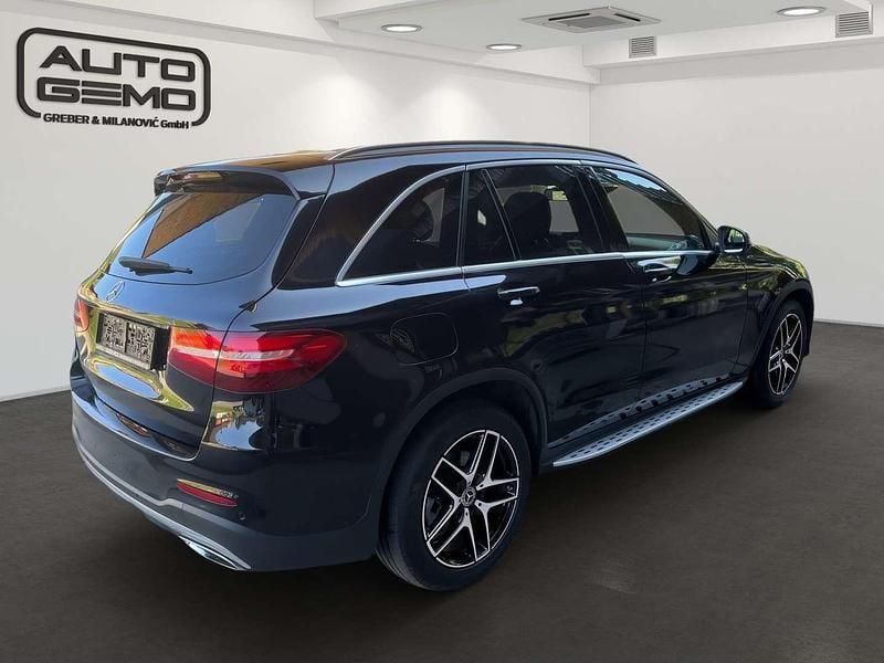Gebraucht Mercedes GLC250 204 PS (150 kW) 2019 Schwarz SUV