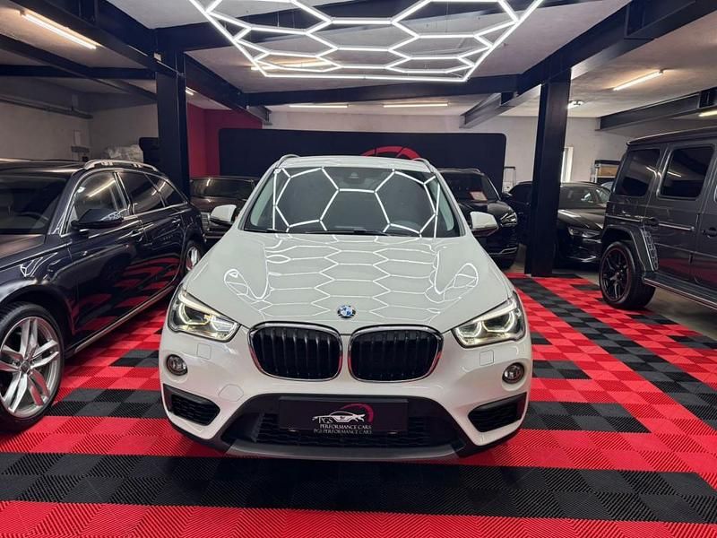 Gebraucht BMW X1 Sport Line 150 PS (110 kW) 2017 Weiß SUV