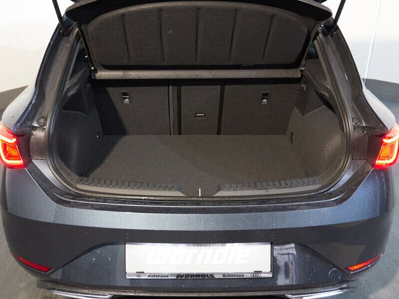 Gebraucht Seat Leon FR 131 PS (96 kW) 2021 Dunkelgrau  metallicperleffekt Coupé