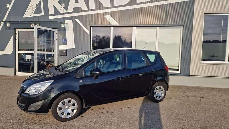 Gebraucht Opel Meriva 101 PS (74 kW) 2012 Schwarz Van / Kleinbus