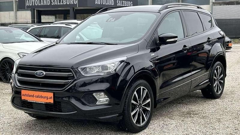 Gebraucht Ford Kuga ST-Line 150 PS (110 kW) 2017 Schwarz SUV