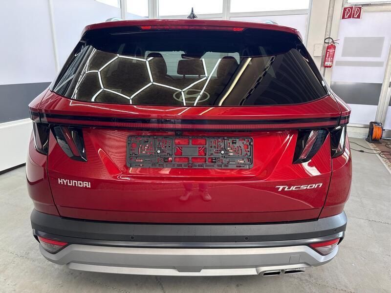 Neu Hyundai Tucson 159 PS (116 kW) 2025 Rot SUV