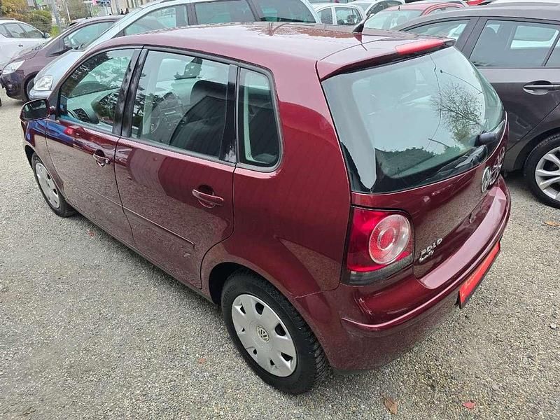 Gebraucht VW Polo Family 69 PS (50 kW) 2006 Rot Limousine