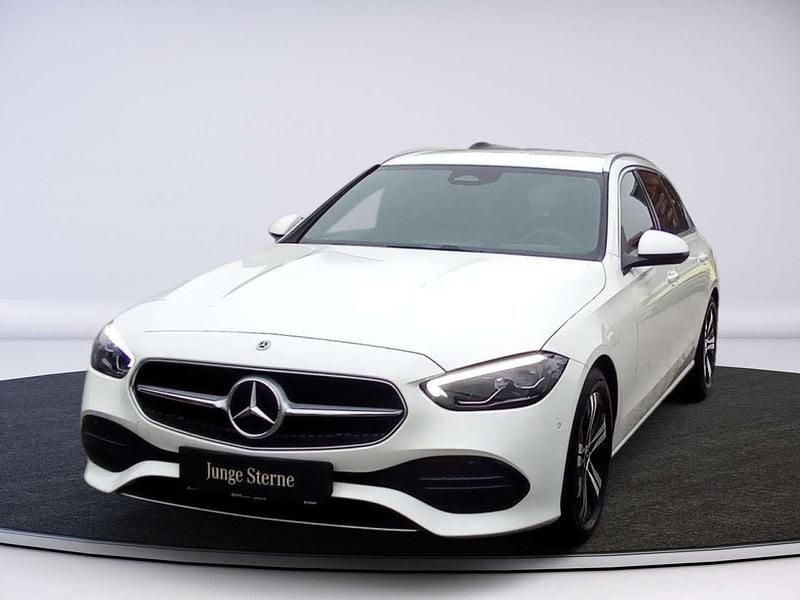 Gebraucht Mercedes C200 Edition 163 PS (119 kW) 2025 Weiß Kombi