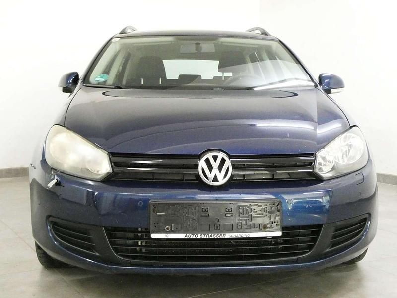 Gebraucht VW Golf VI 105 PS (77 kW) 2011 Blau Kleinwagen