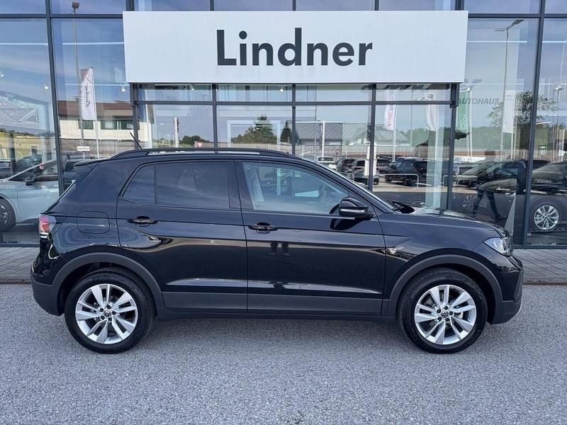 Gebraucht VW T-Cross 116 PS (85 kW) 2025 Schwarz  metallicperleffektno SUV