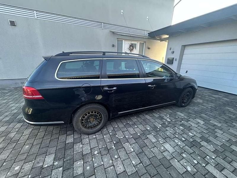 Gebraucht VW Passat Comfortline 140 PS (102 kW) 2012 Kombi