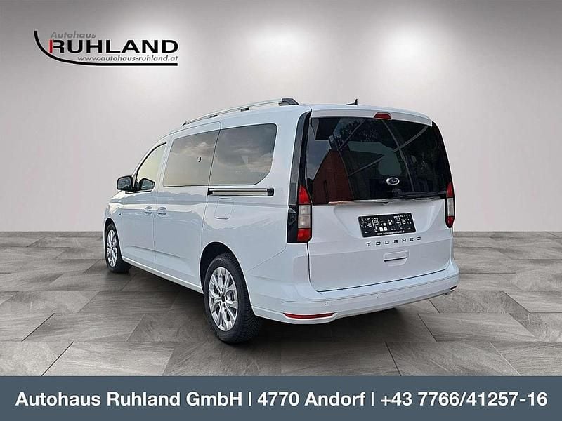 Gebraucht Ford Tourneo Titanium 122 PS (89 kW) 2025 Weiß Kombi