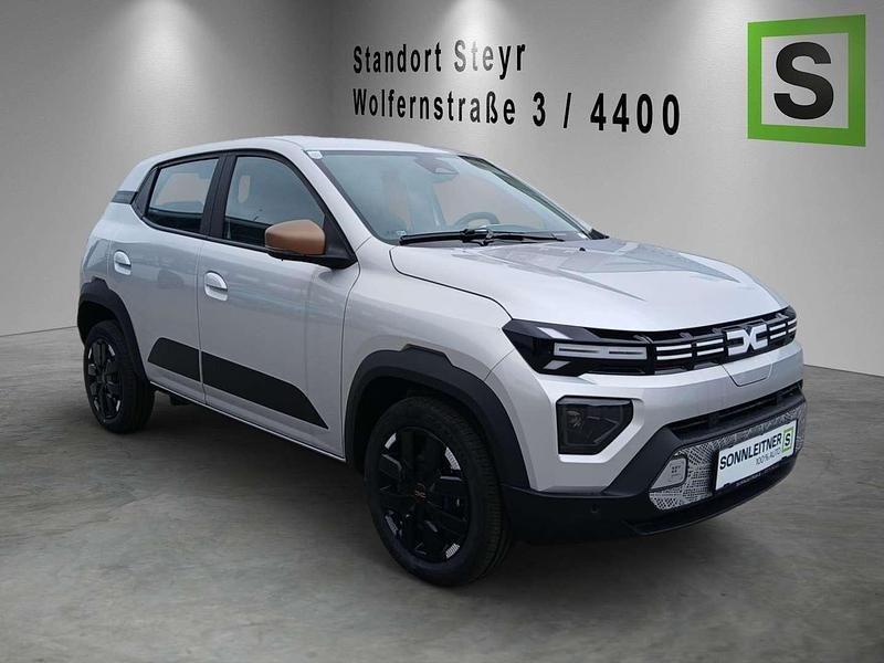 Gebraucht Dacia Spring Extreme 47 kW (65 PS) 2025 Silber Kleinwagen