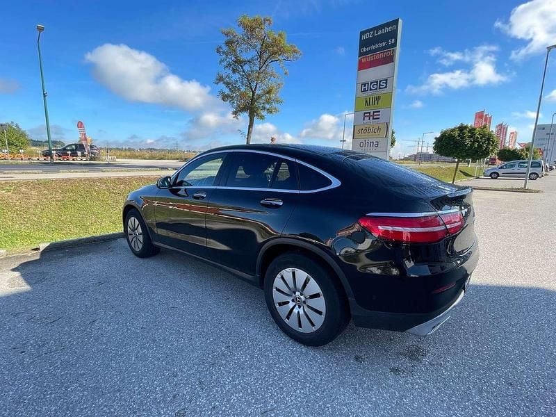 Schwarz Gebraucht 2019 Mercedes GLC220 Coupé | € 39.990 (Guter Preis) - Bild 1/4