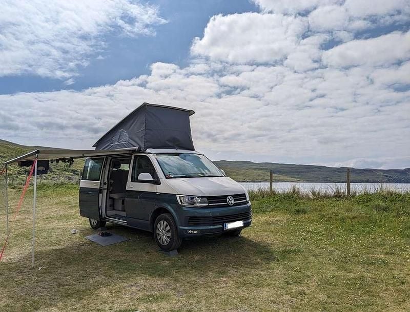 Gebraucht VW California Coast 102 PS (75 kW) 2016 Weiß Van