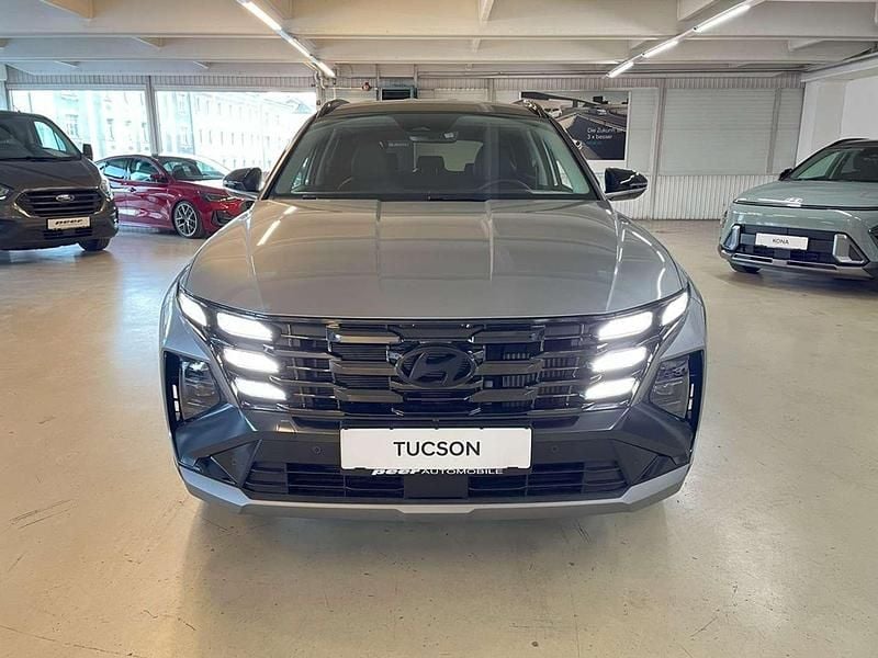 Neu Hyundai Tucson GO! 179 PS (131 kW) 2025 Grau SUV