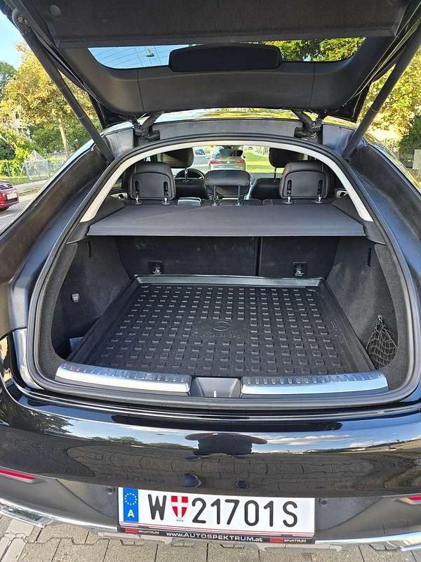 Schwarz Gebraucht 2017 Mercedes 350 Coupé | € 35.900 - Bild 1/4