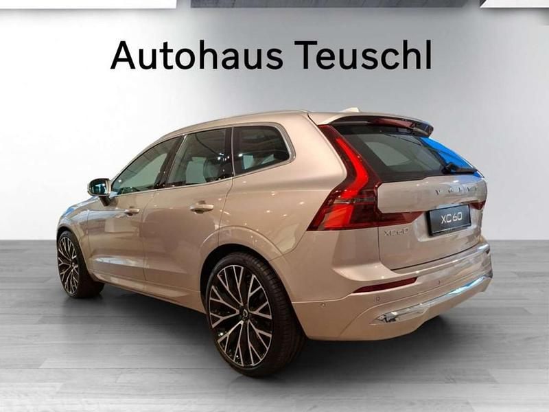 Neu Volvo XC60 Ultra 253 PS (186 kW) 2025 Grau SUV