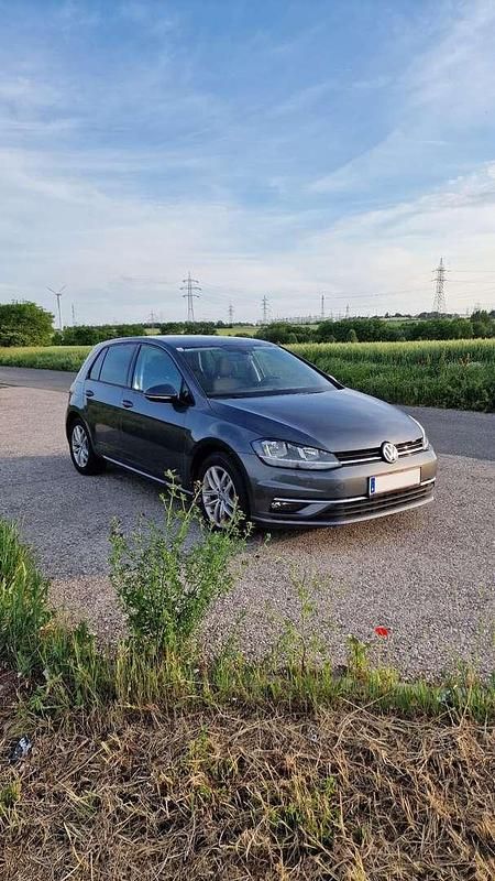 Gebraucht 2017 VW Golf VII Limousine | € 15.600 (Fairer Preis) - Bild 1/4