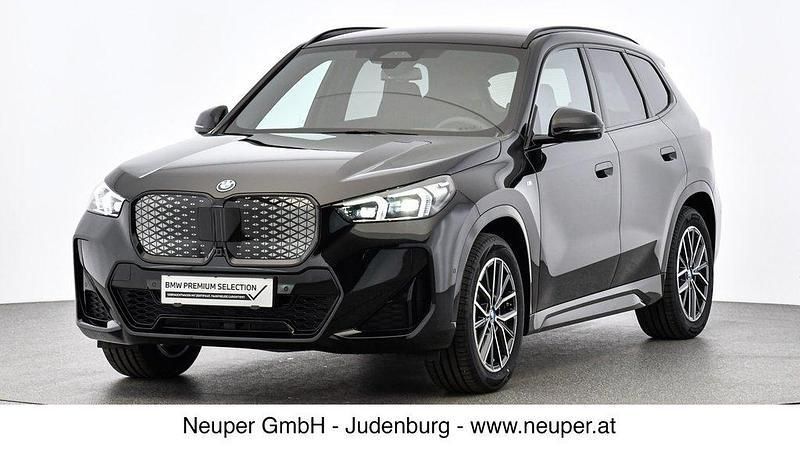 Saphirschwarz Gebraucht 2024 BMW iX1 Shadowline SUV | € 49.990 (Superpreis) - Bild 1/1