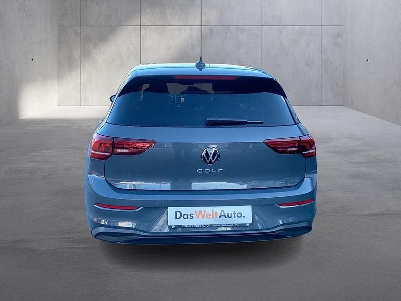 Neu VW Golf VIII 115 PS (84 kW) 2026 Mittelgrau  metallic