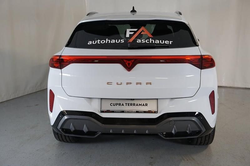Gebraucht Cupra Terramar 204 PS (150 kW) 2025 Weiss  metallic SUV