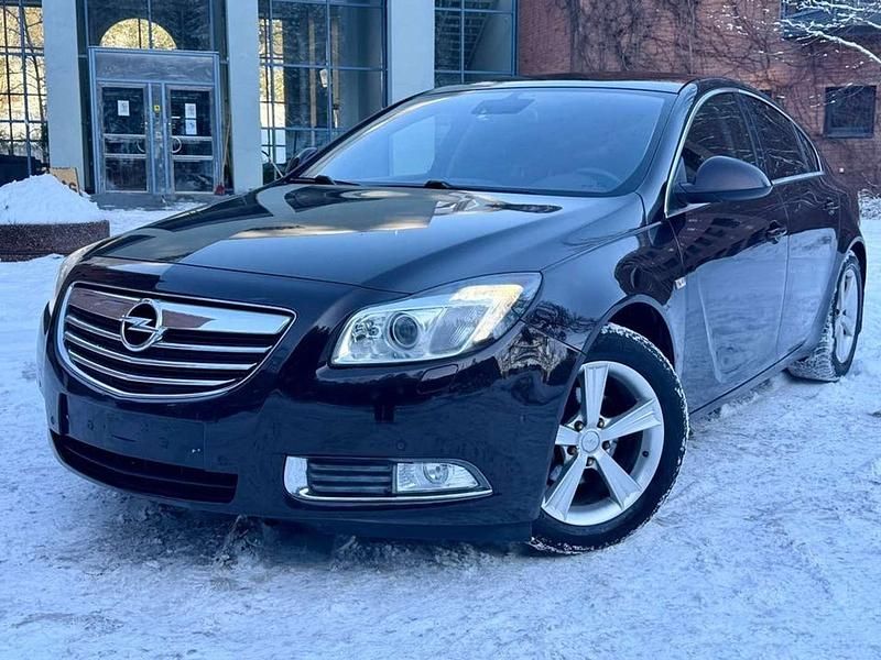 Gebraucht Opel Insignia 110 PS (80 kW) 2012 Kombi