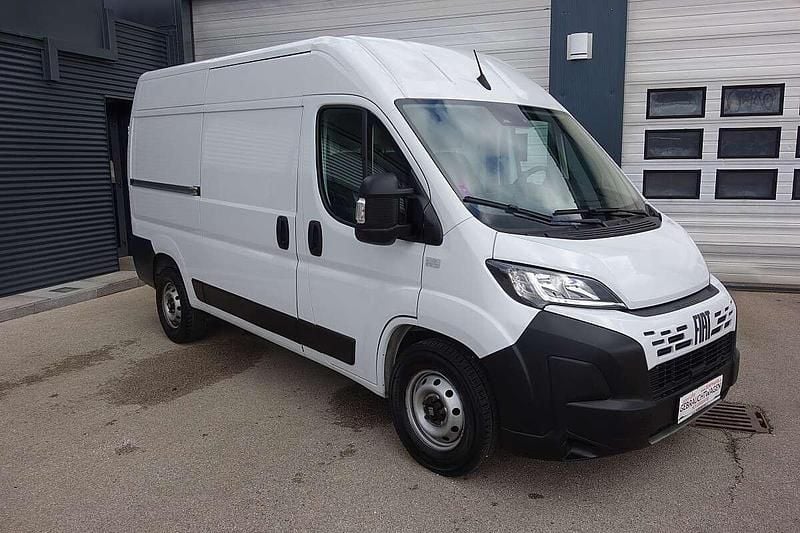 Gebraucht Fiat Ducato 140 PS (102 kW) 2024 Weiß Van
